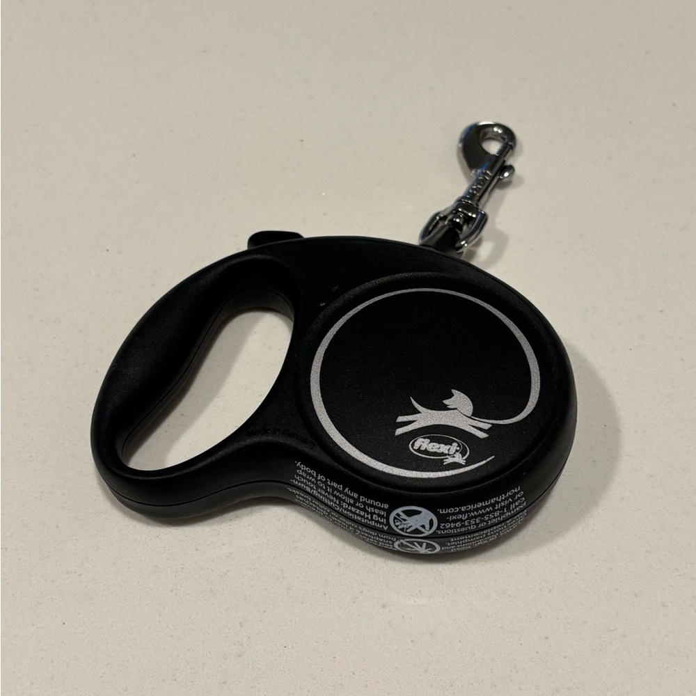 Retractable Flexi Dog Leash for Small Breeds